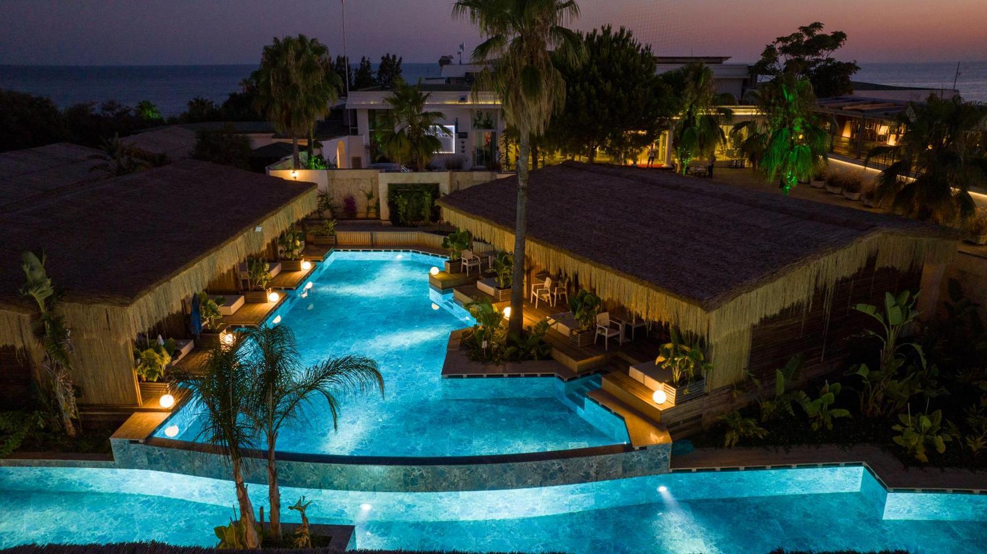 Flora Garden Beach Hotel - Adults Only 16 Plus - Couples Concept Kızılot Esterno foto
