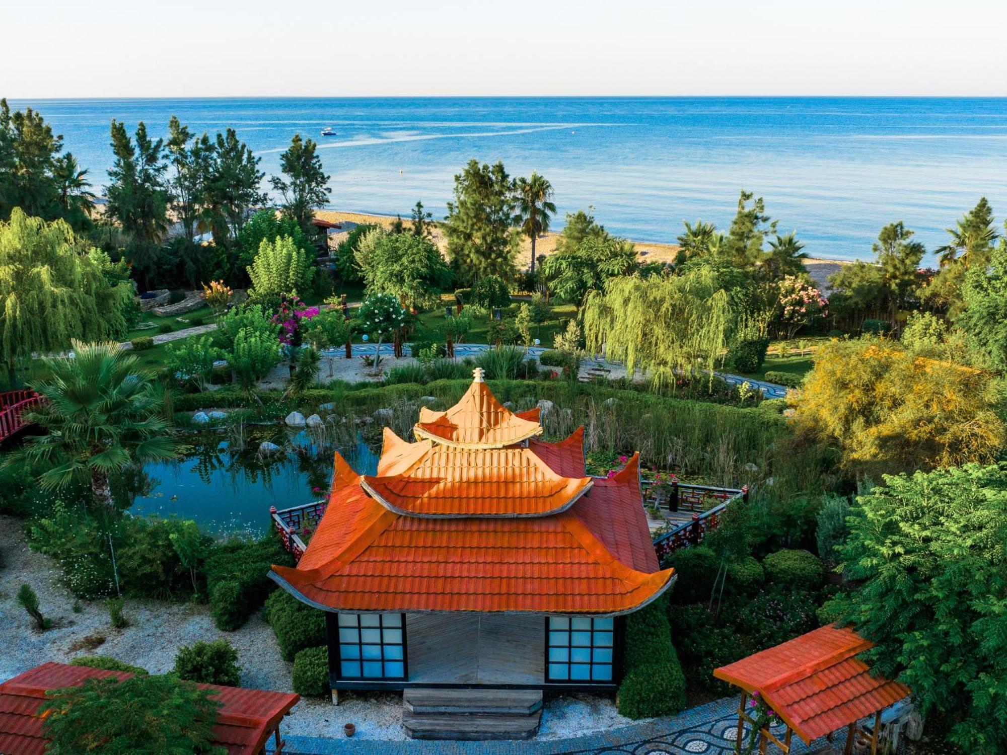 Flora Garden Beach Hotel - Adults Only 16 Plus - Couples Concept Kızılot Esterno foto